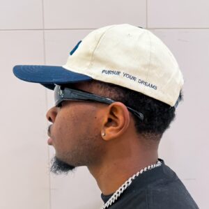 Embroided logo cap (Cream)
